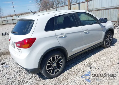 2016 Mitsubishi Outlander Sport 2.4 Es z USA, uszkodzony, nr VIN JA4AP3AW7GZ041584